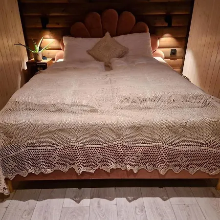 Cozy With Spectacular View * Flatland