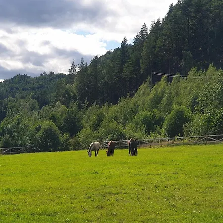 شقة Luxurious With Spectacular View