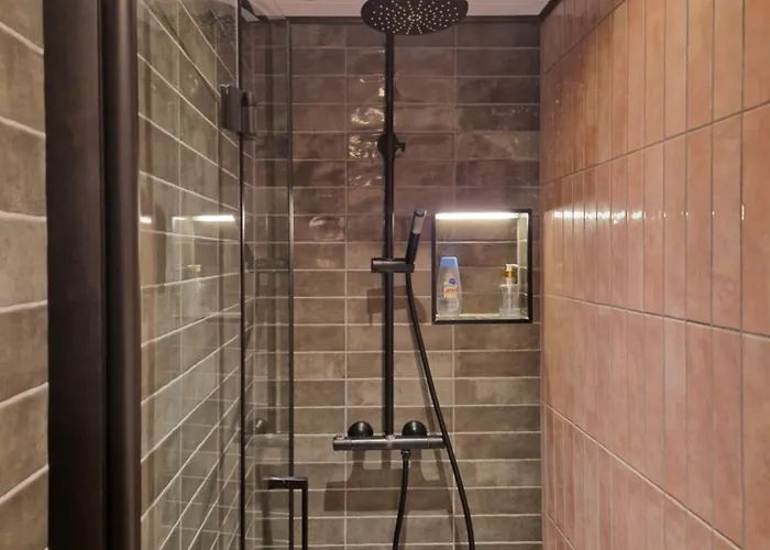 Luxurious With Spectacular View * Flatland